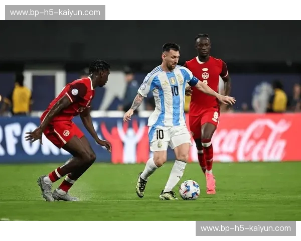 世纪对决，荣耀之巅：2016美洲杯决赛，美国vs阿根廷的史诗级碰撞